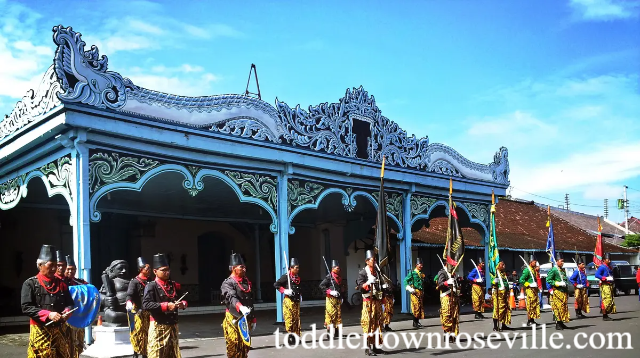 7 Destinasi Wisata Budaya Seru untuk Libur Sekolah